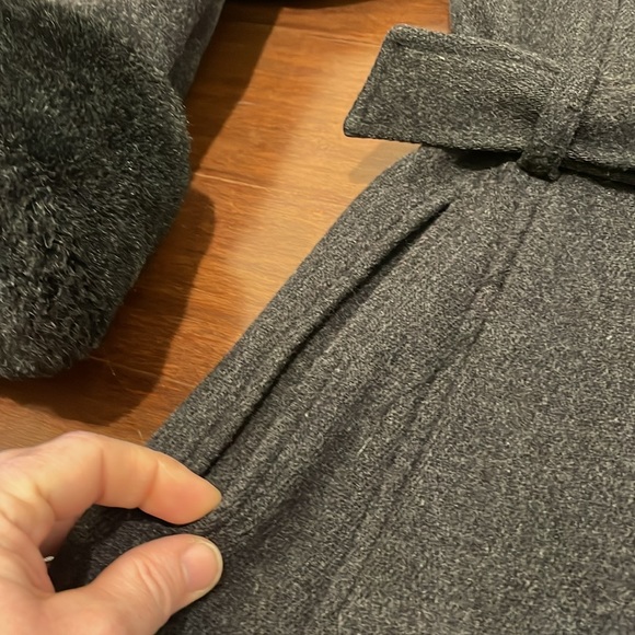 ❌SOLD❌Donnybrook Gray Wool Coat - Picture 3 of 8